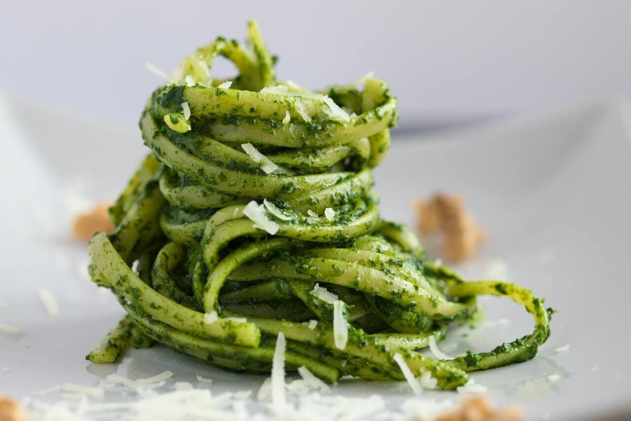 pesto aguacate vegano